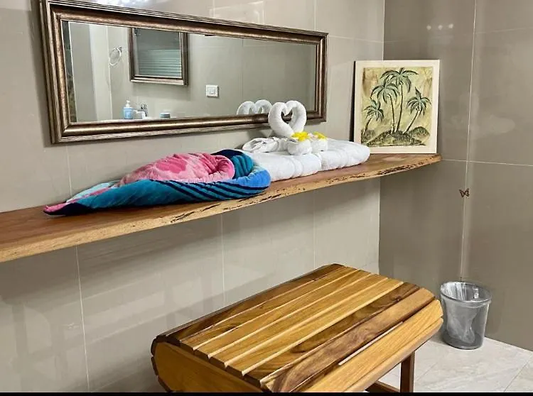 Aparthotel Castara Inn
